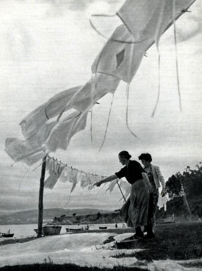 Banderas y gallardetes al viento
