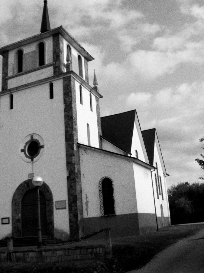 Igrexa de San Xulián de Mondego