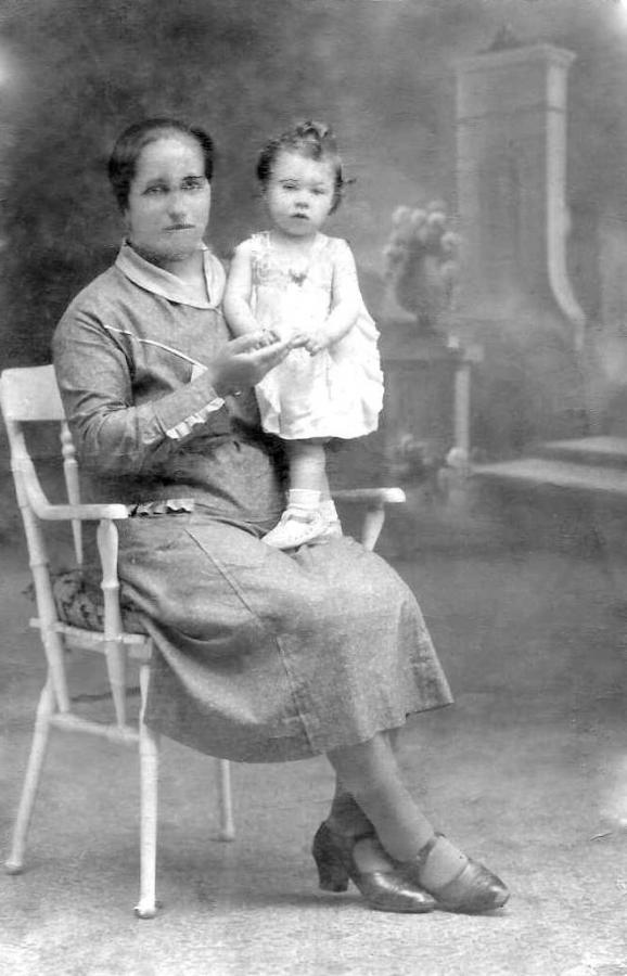 Maria Deus Pita y su hija